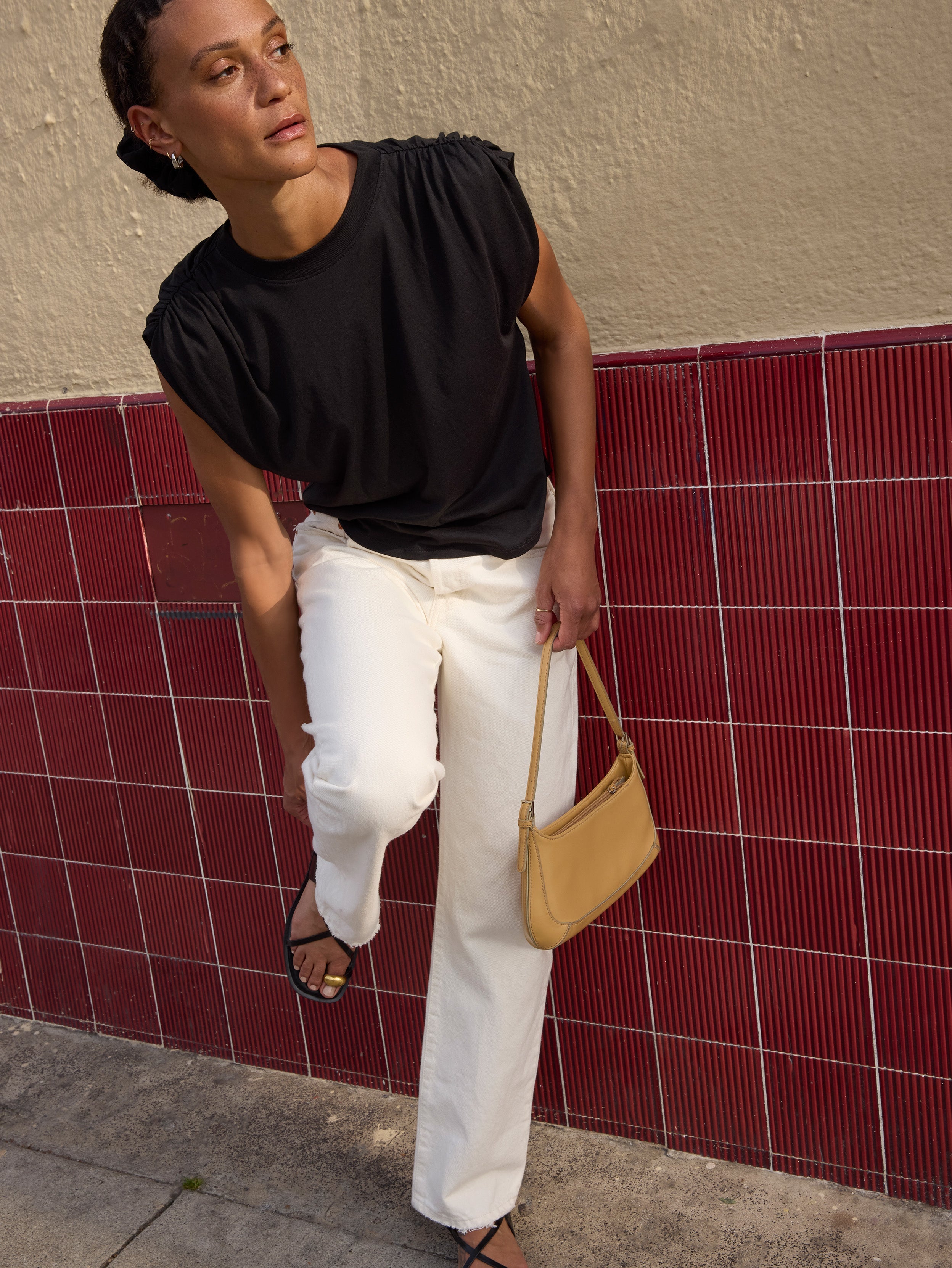 Muscle Tee