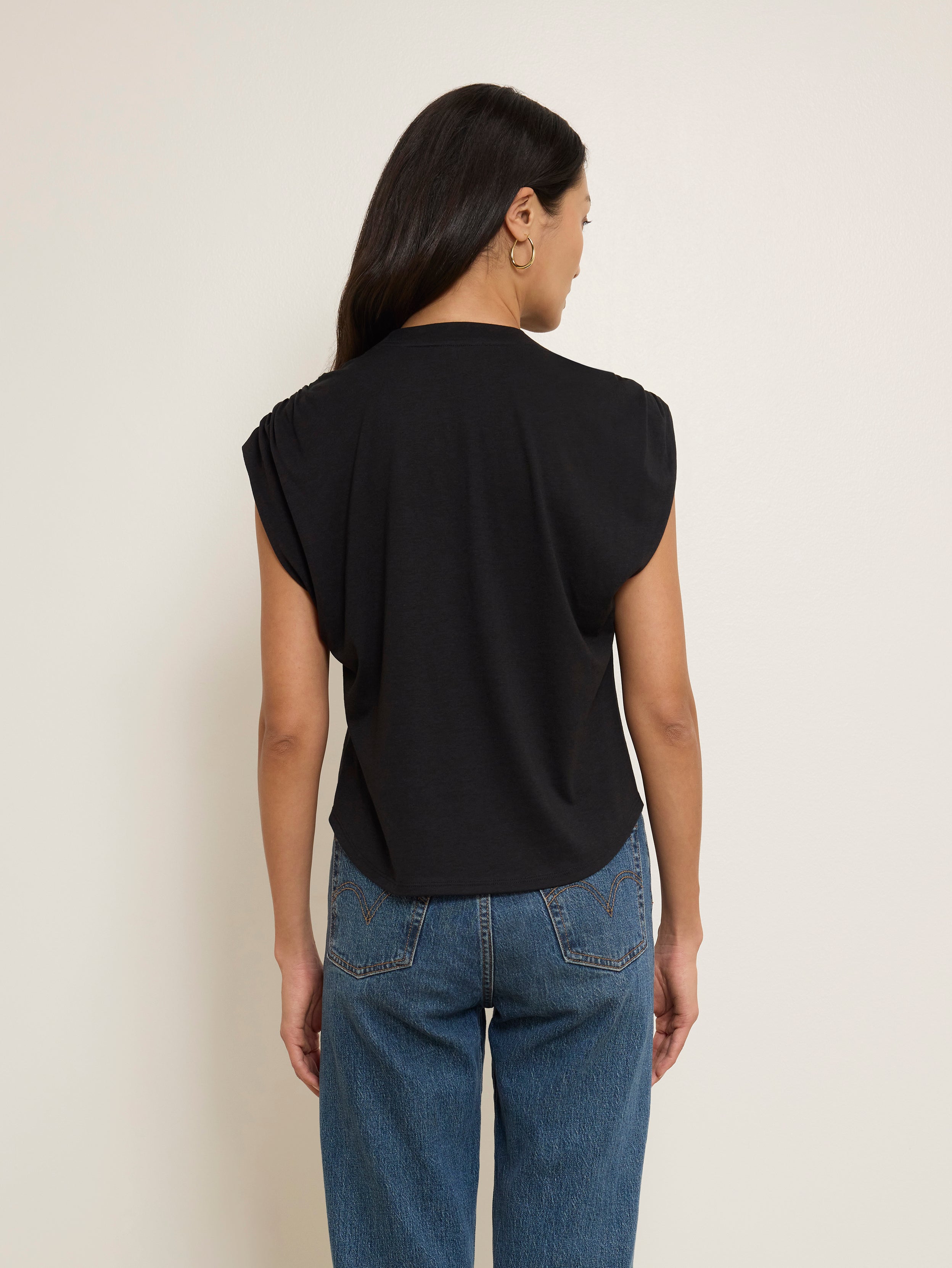 Muscle Tee