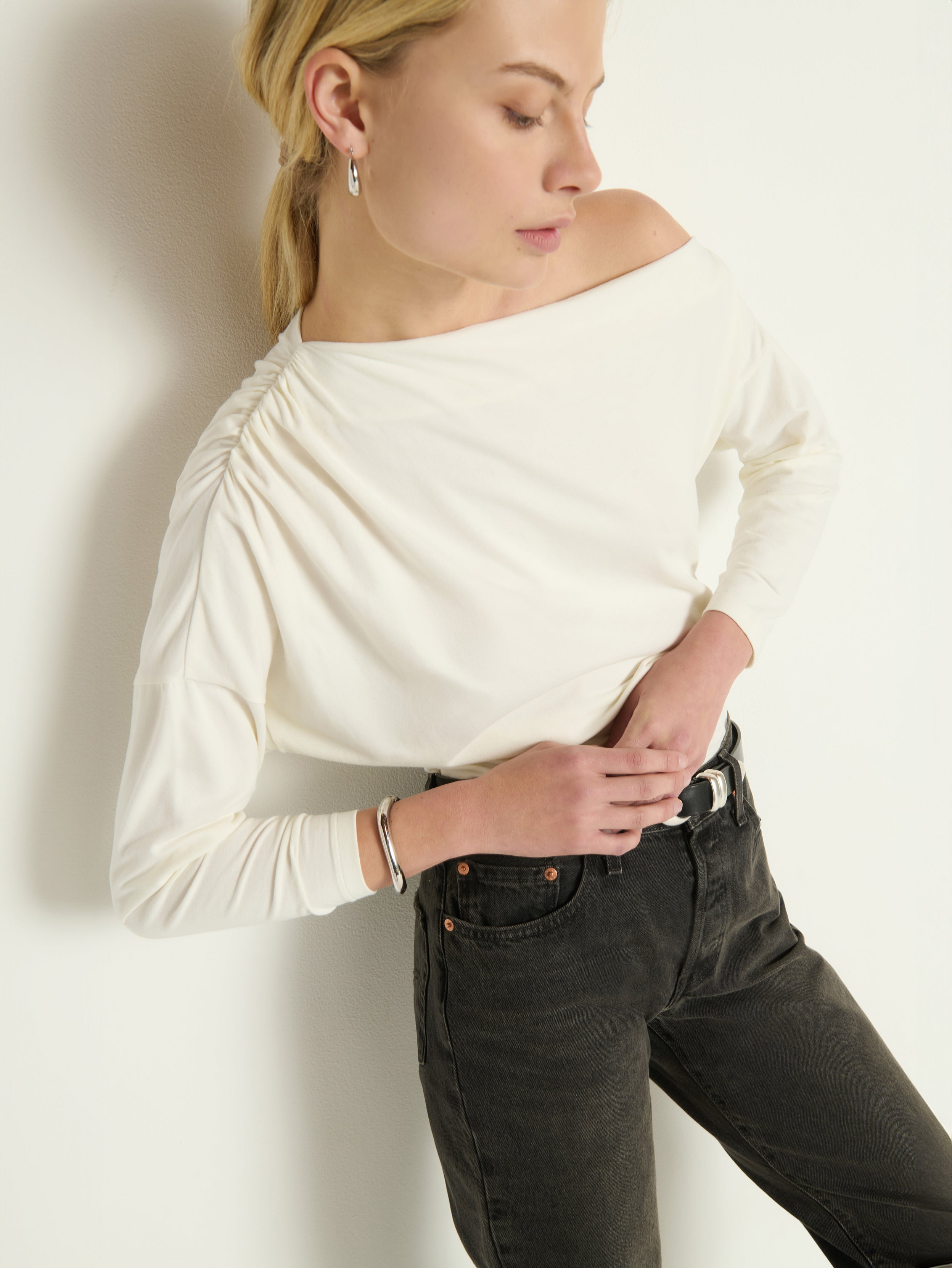 Asymmetric One-Shoulder Sculpted Top – Porcelain