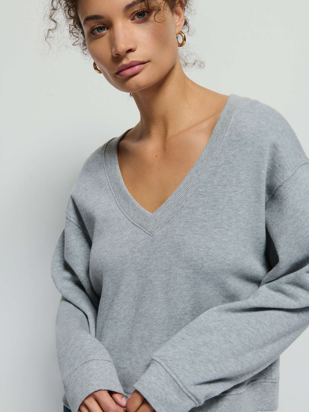 Varsity V-Neck Off-Shoulder Sweatshirt – Heather Grey